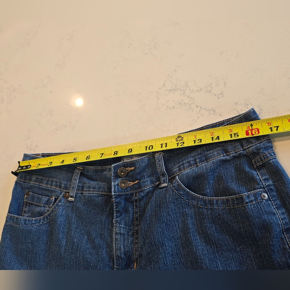 Bandolino Blue Denim Womens Ankle Crop Capris Size 12 - Picture 9 of 12